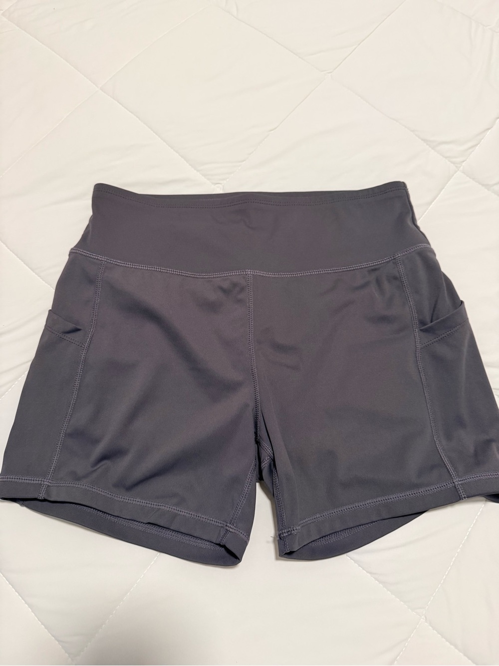Women’s High-Waist Performance Shorts - Gray